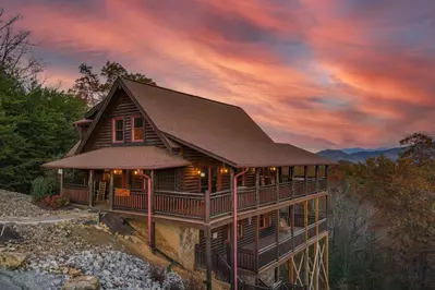 smoky mountain sunset from cabin rental