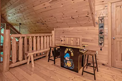 Bear Paw Lodge