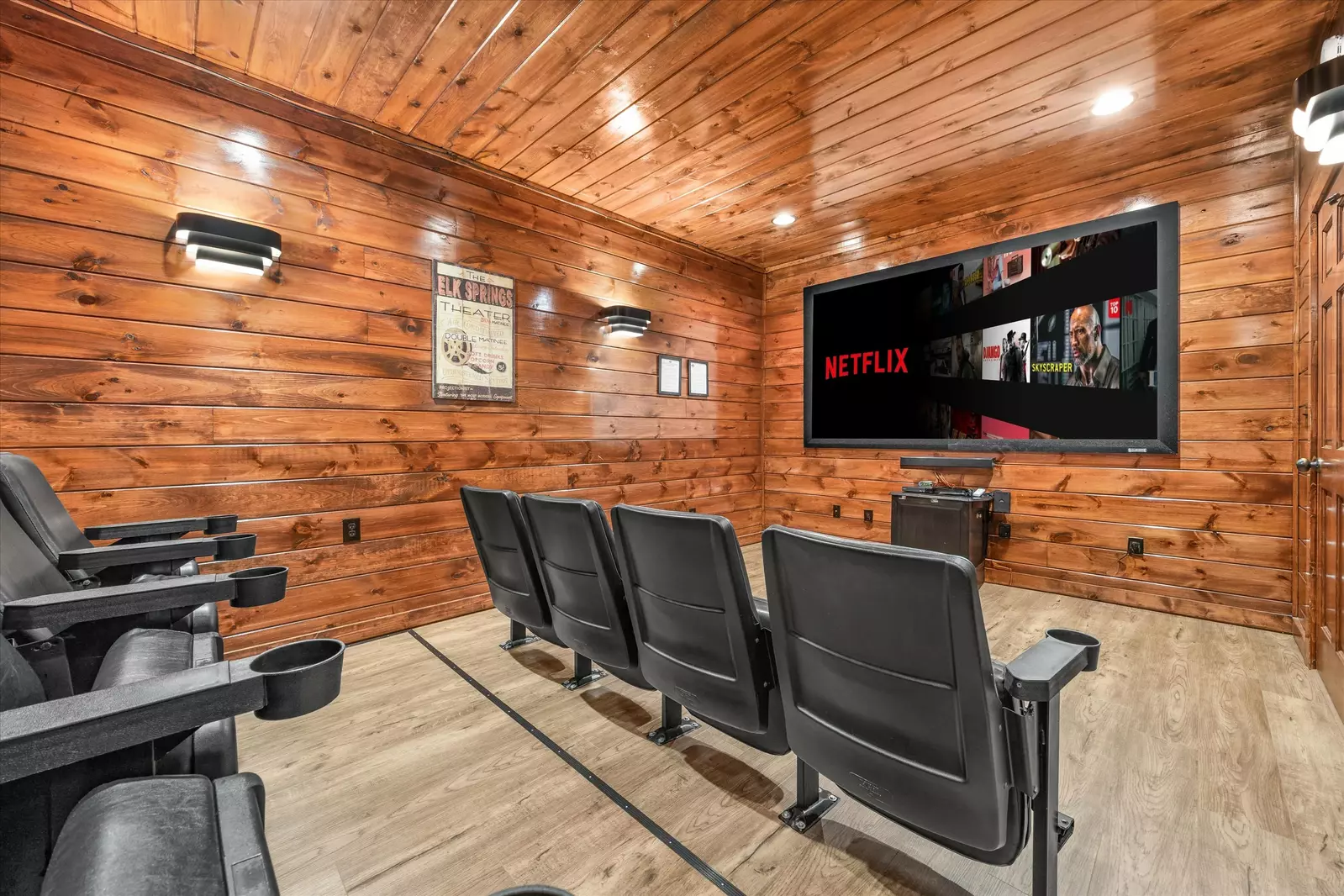 Property image, Interior, of Cherokee Charm