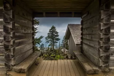 building at mount leconte