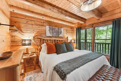 Little Pine Lodge