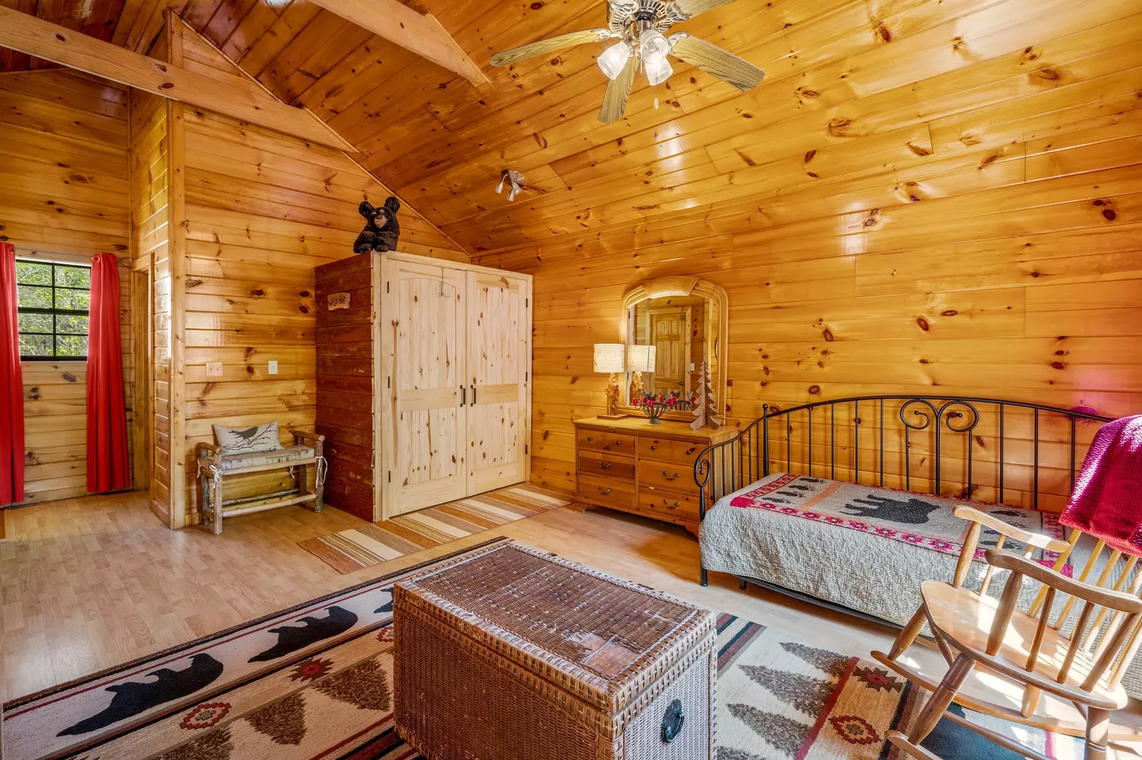 Permanent Vacation, a cozy 1-bedroom cabin tucked in the woods of Sevierville. Guests love its quiet, private setting—perfect for honeymoons, anniversaries, or small family getaways. Just 8 miles from the Parkway in Pigeon Forge, you’ll enjoy the best of both worlds: peaceful seclusion and easy access to the Smoky Mountains’ best attractions.
