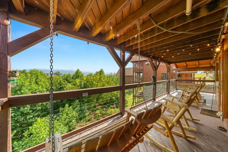 Rocky Top Retreat
