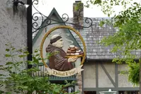 donut friar is one of the best bakeries in gatlinburg