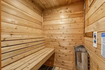Property image, Interior, of Summit Sanctuary