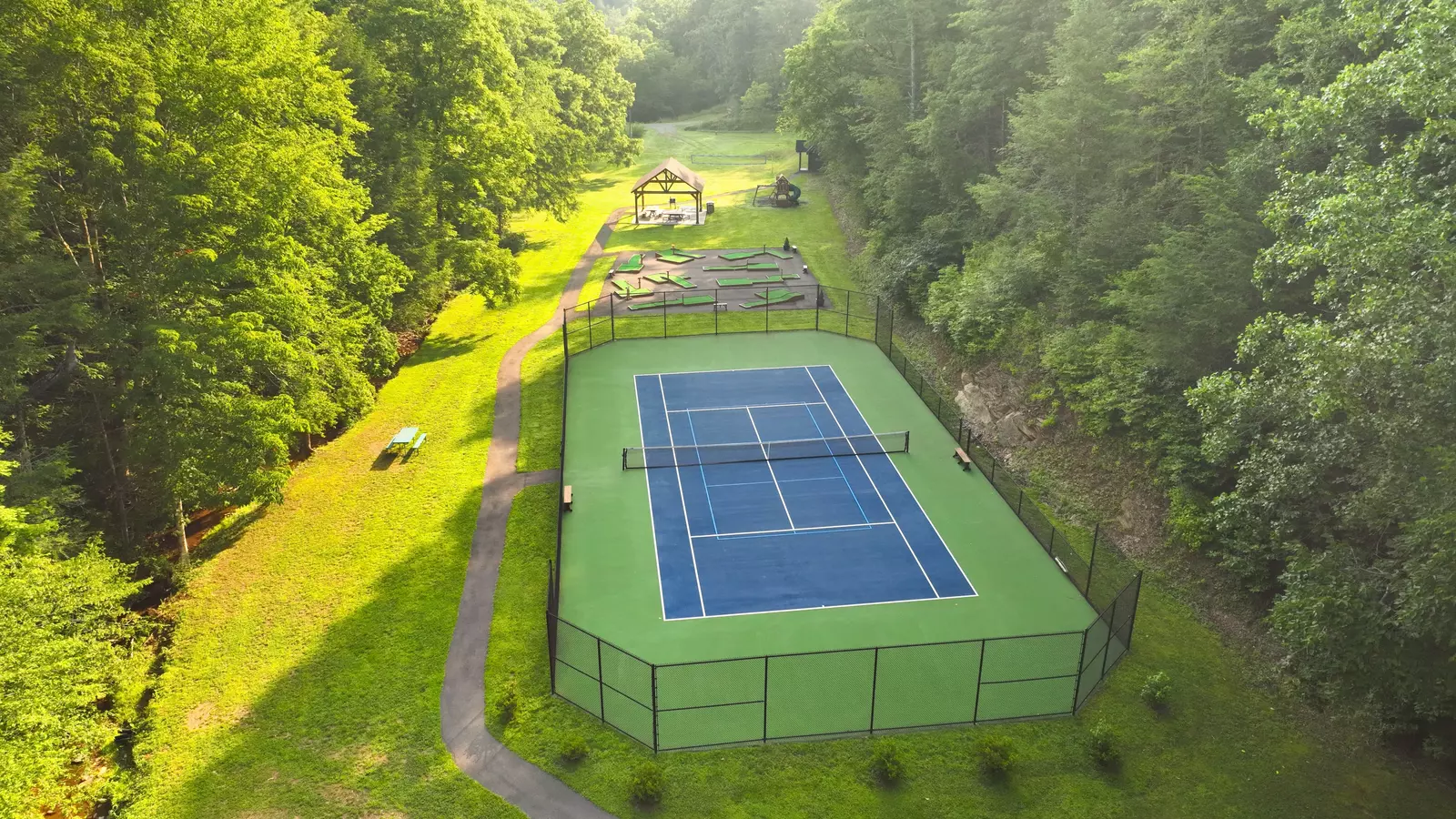 Honey J's Mountain Retreat
