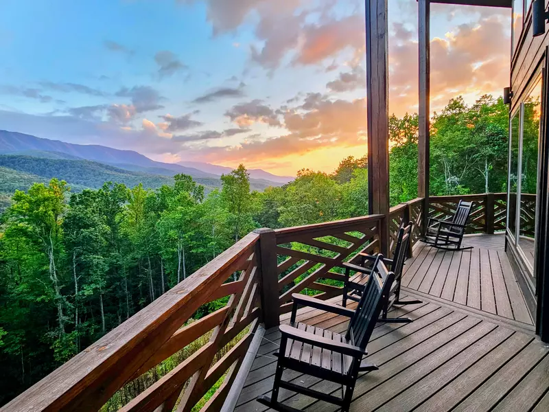 Property image, Interior, of Luxe Alpine Haven Cabin and Spa
