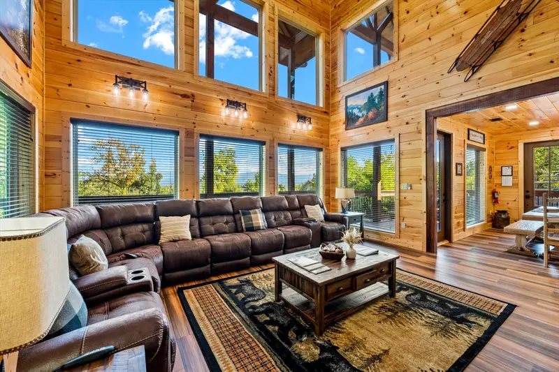 Property image, Interior, of Holy Smokes Pool Lodge