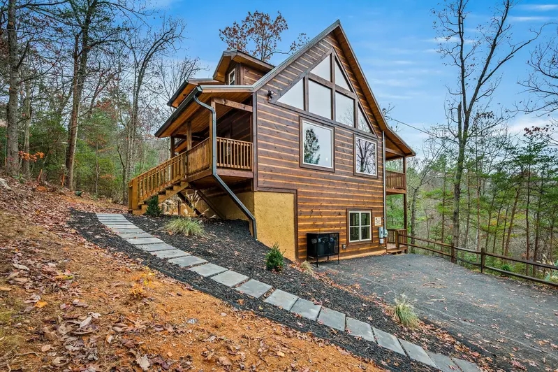 Bear Mountain Serenity