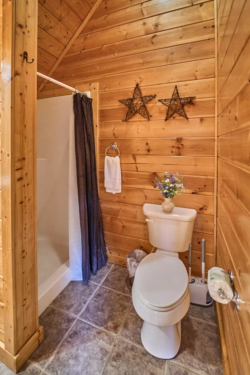 Property image, Interior, of Bear's Lair