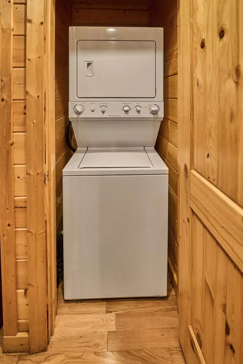 Property image, Interior, of Bear's Lair