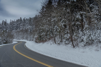 snowy smoky mountains weather