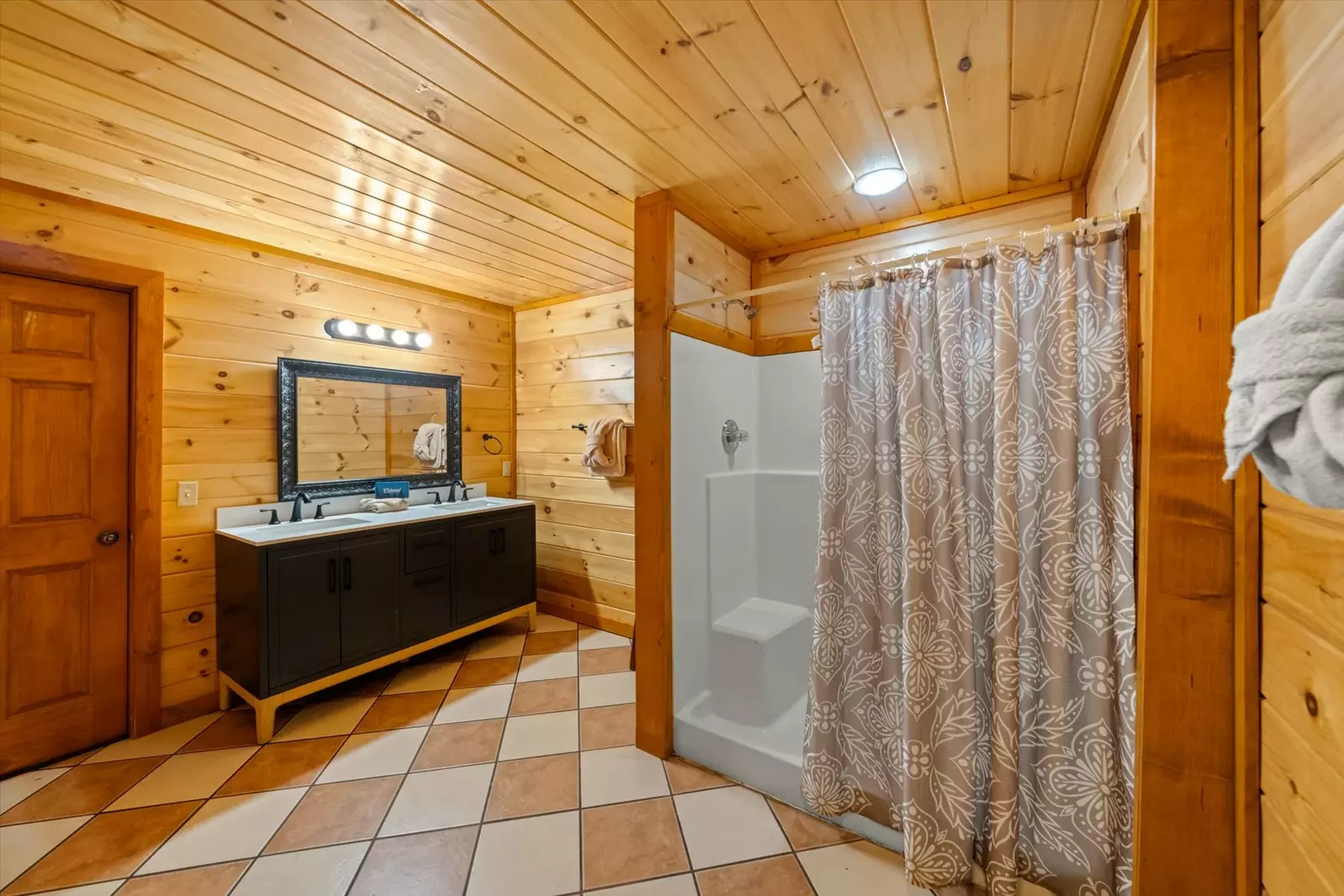 Smoky Mountain Cinema