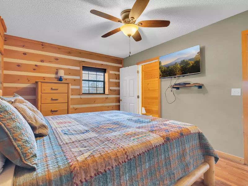 Property image, Exterior, of Smoky View with a Twist #2030