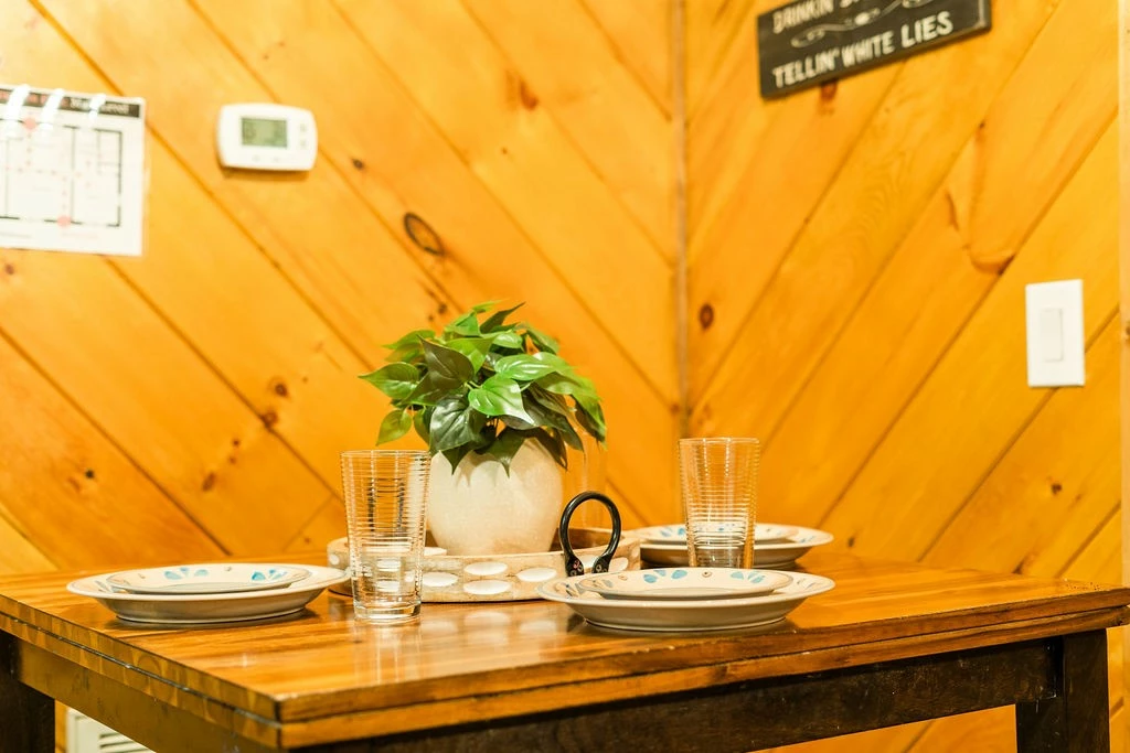 Little Mountain Hideaway