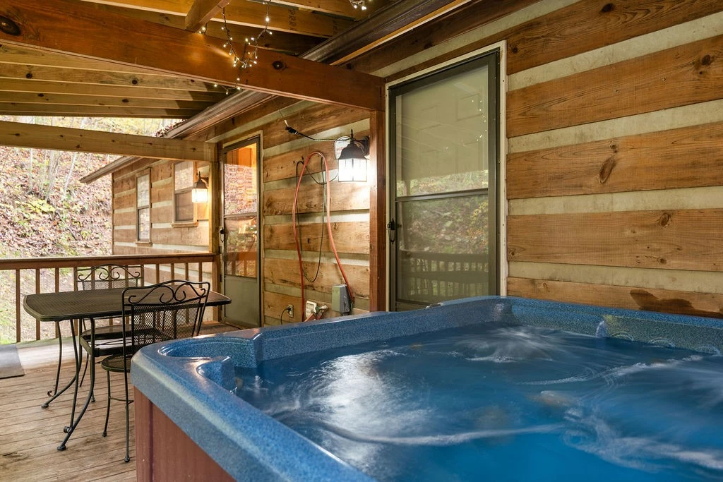 Little Mountain Hideaway