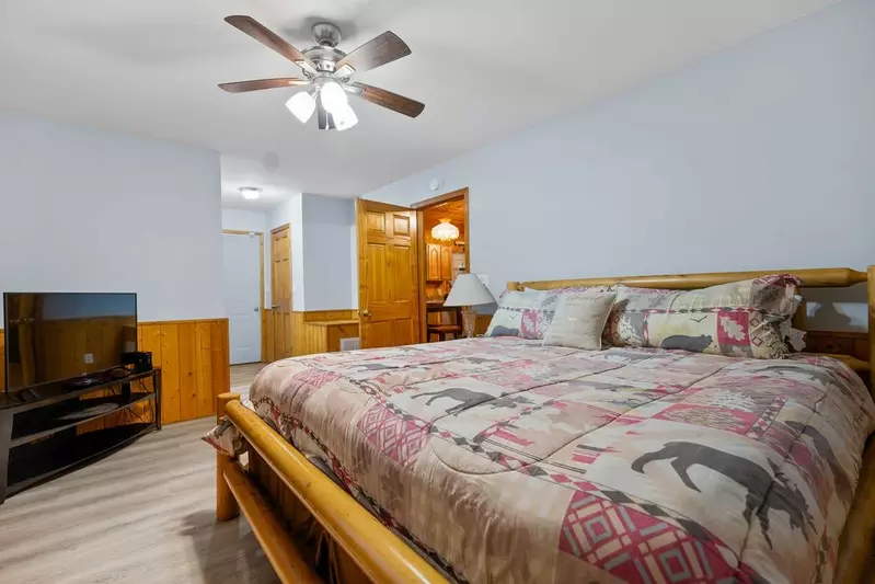 Little Mountain Hideaway