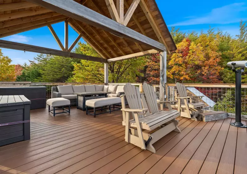 Bluff Mountain Escape