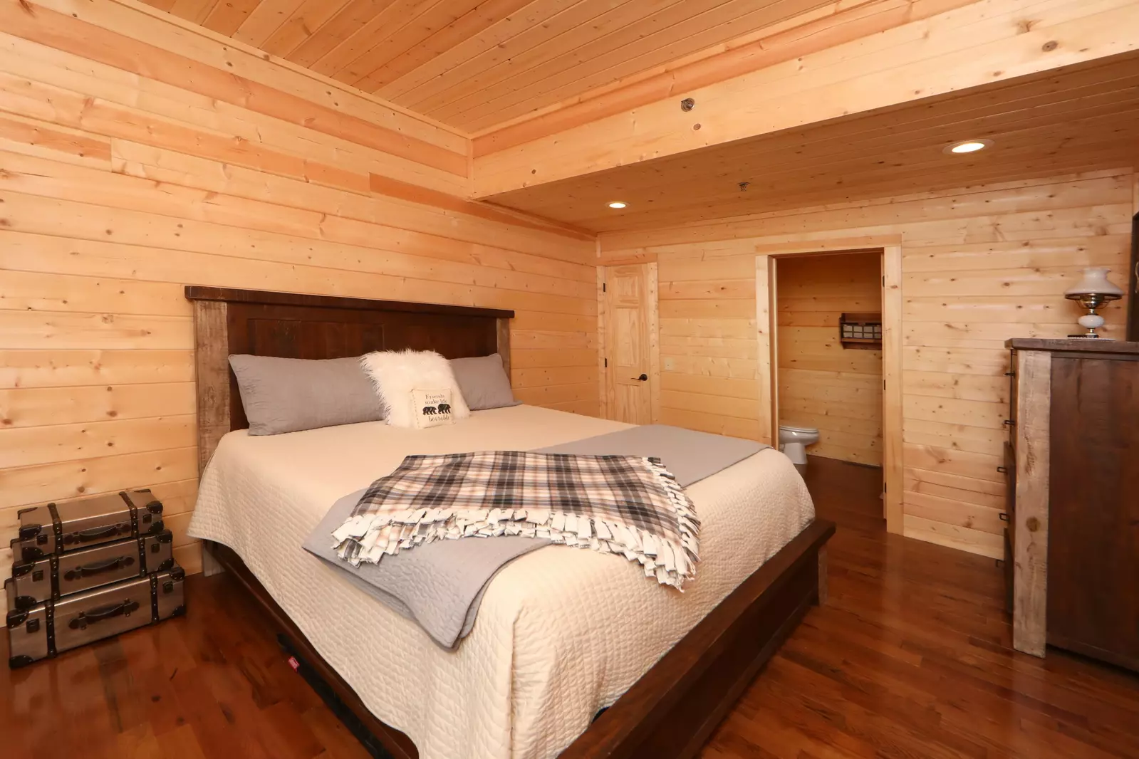 Honey J's Mountain Retreat