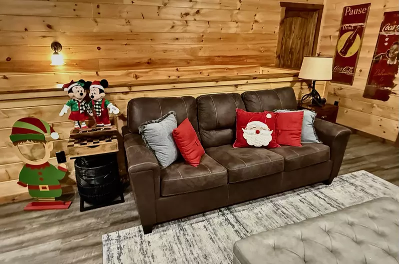 MounTown Moments Vista Winterfest decorations