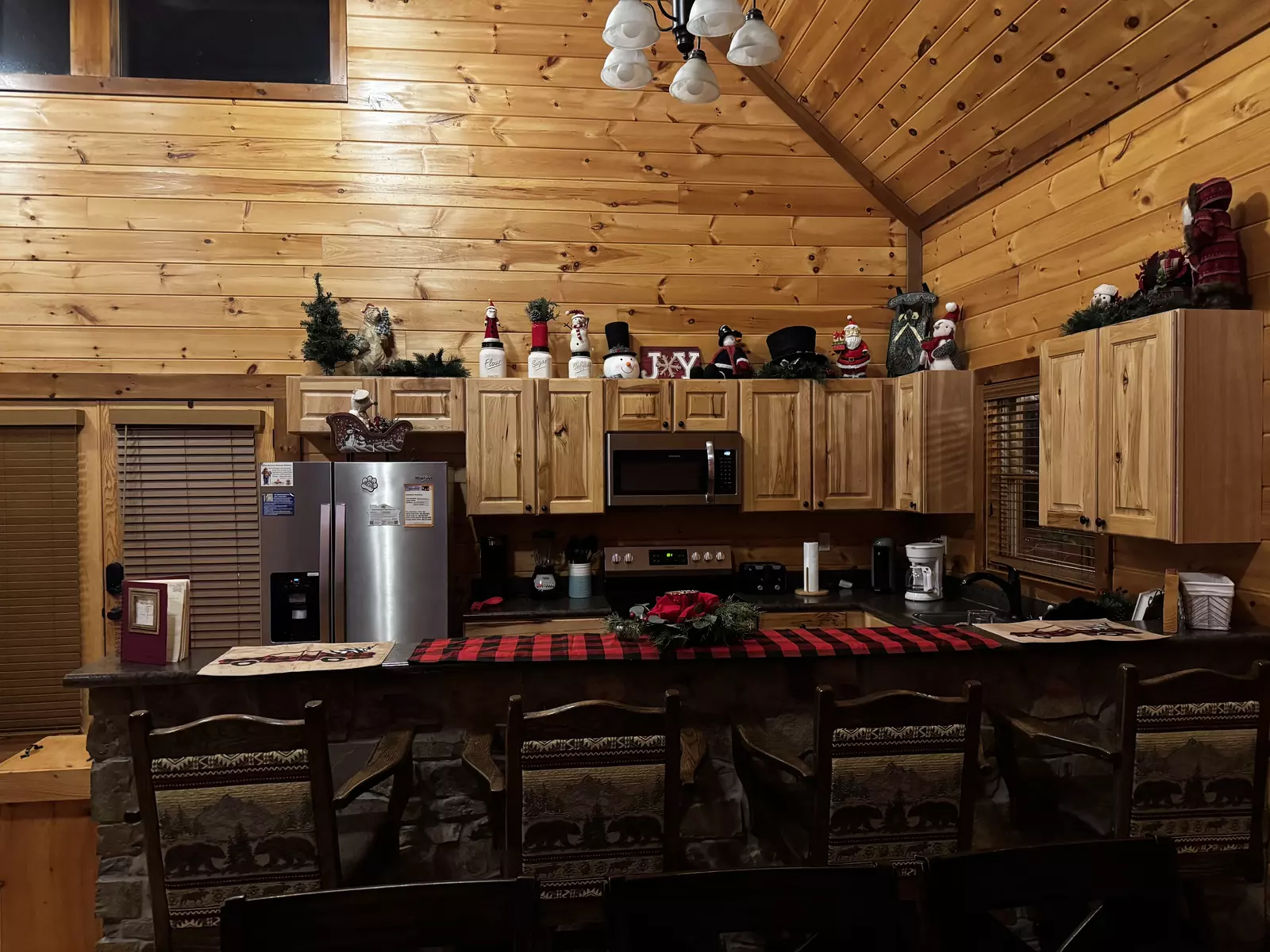 The Bear Cubs Winterfest decorations