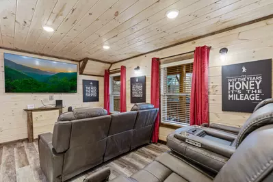 The Overlook at Settlers Ridge