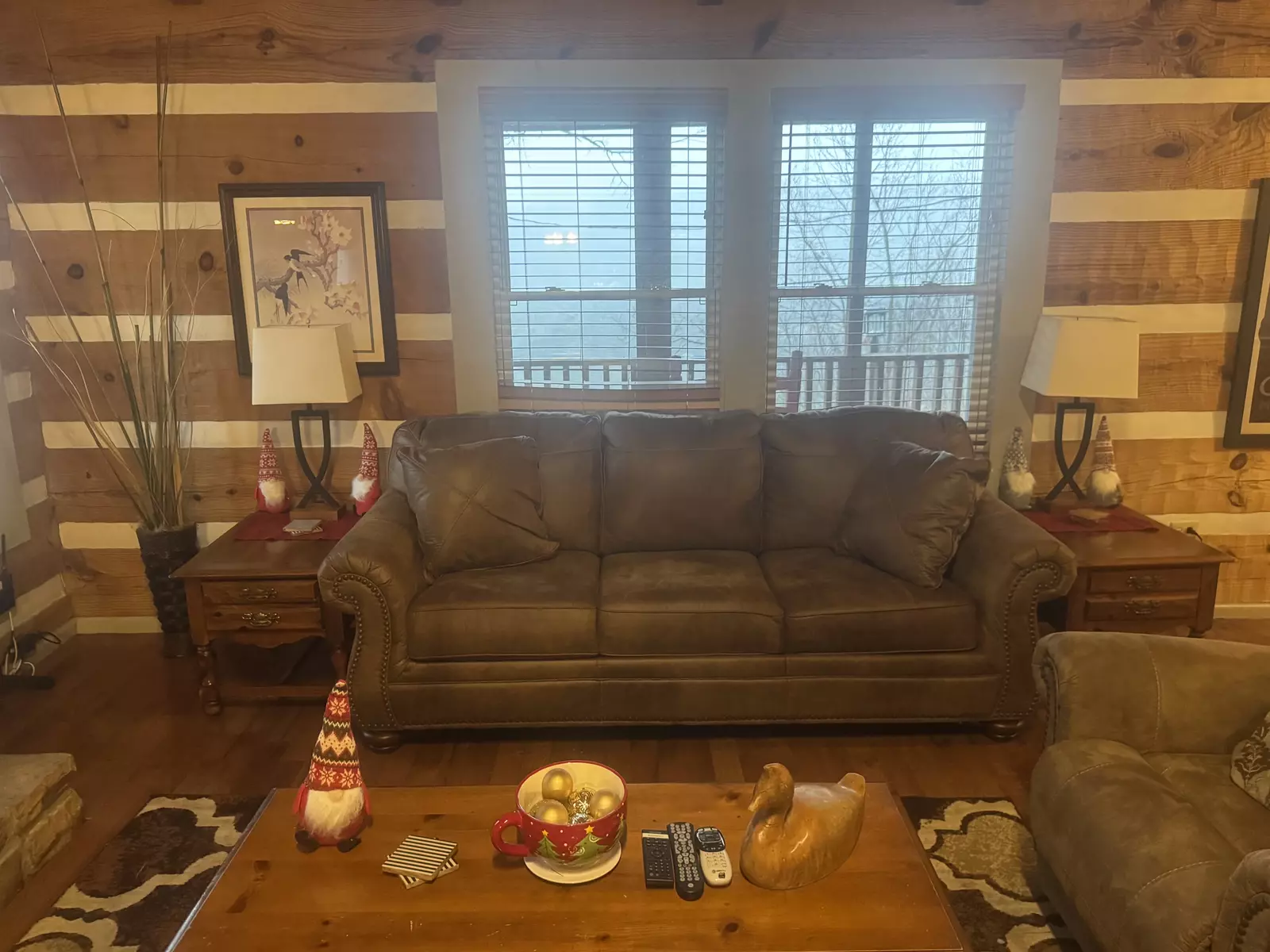 Pleasant View Winterfest decorations