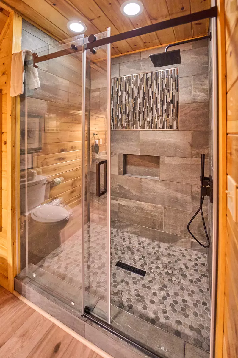 Property image, Interior, of Basswood Lodge