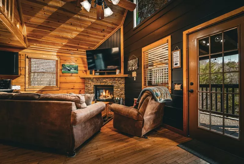 Poplar + Pine: The Heart of the Smokies