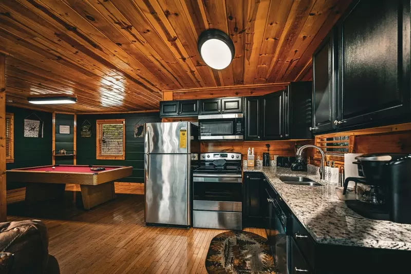 Poplar + Pine: The Heart of the Smokies