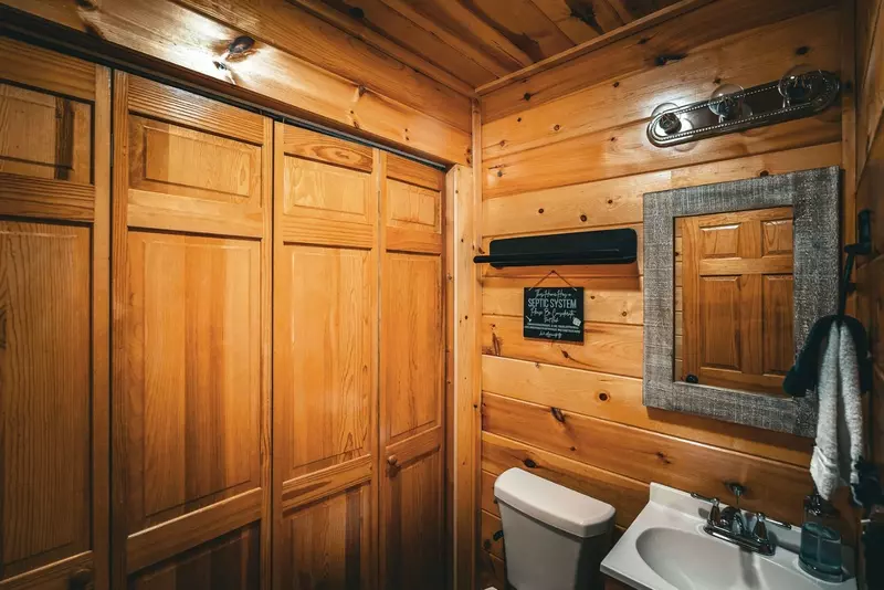 Poplar + Pine: The Heart of the Smokies