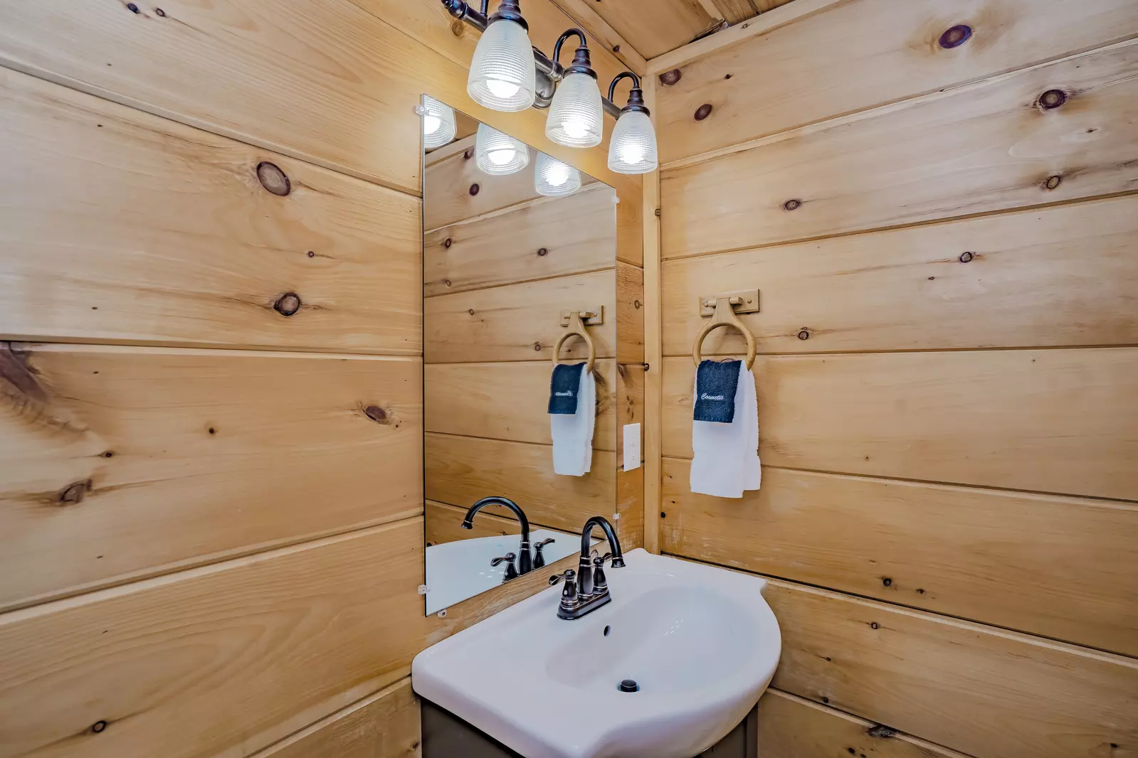 Mountain Cascades Lodge