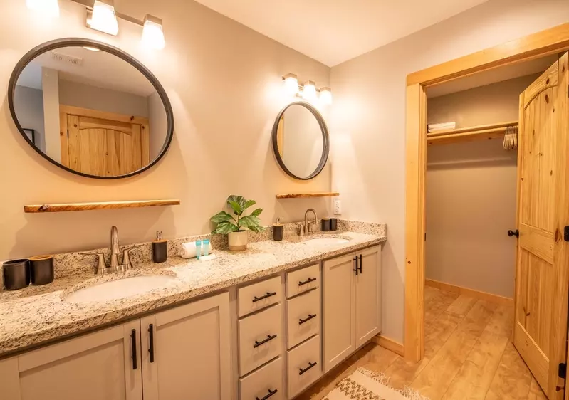 Property image, Interior, of Smoky Ridge Retreat