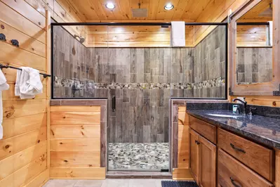 Property image, Interior, of Peak A View