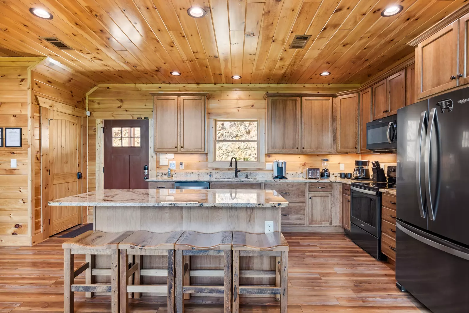 Property image, Interior, of Peak A View