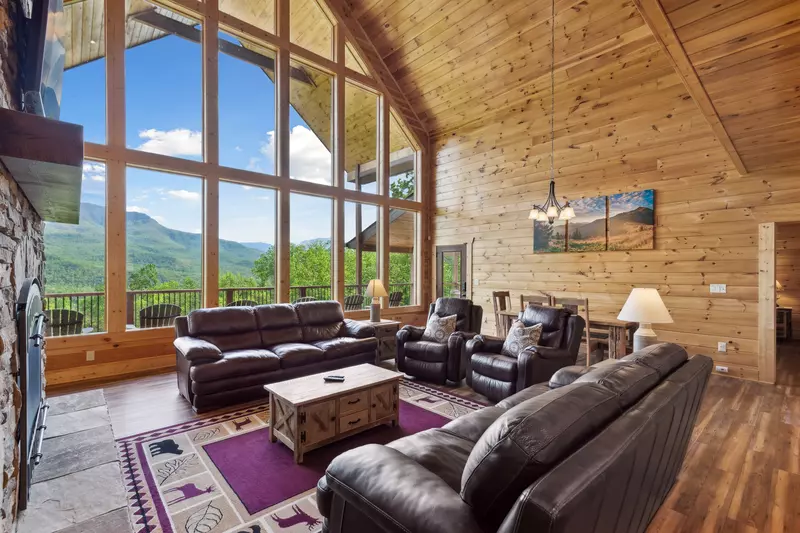 Property image, Interior, of Peak A View