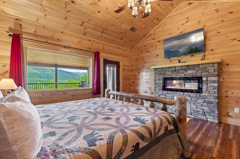 Property image, Interior, of Peak A View