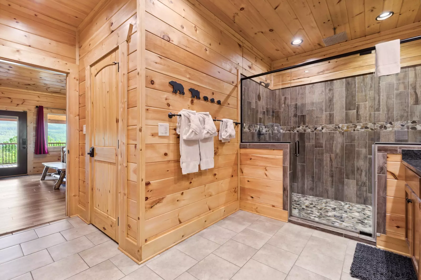 Property image, Interior, of Peak A View