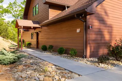 Property image, Interior, of Peak A View
