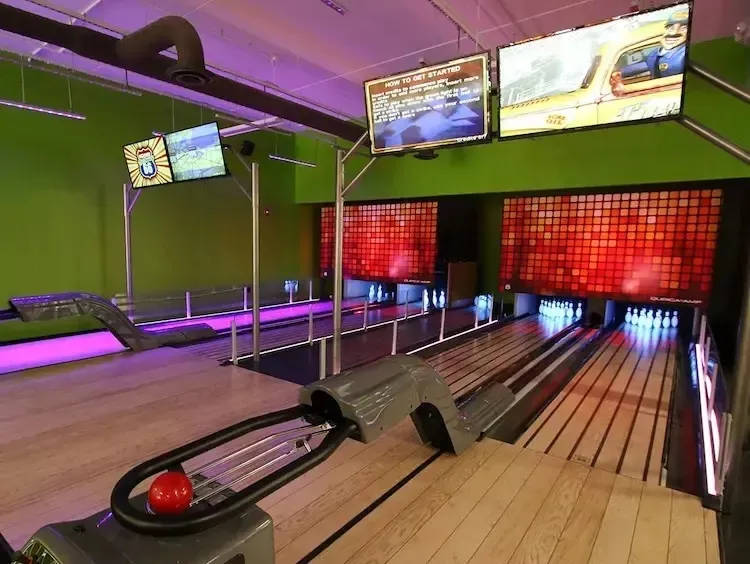 mini bowling pigeon forge