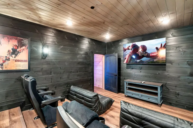 MOUNTAIN MASTERPIECE