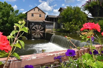 the old mill is a must for your pigeon forge vacation