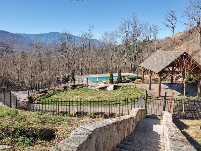 Timber Cove pool at Cobbly Nob