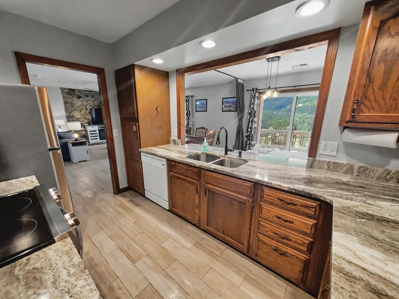 Full featured kitchen at Gatlinburg Landing