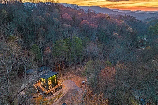 JK Lewis Properties LLC