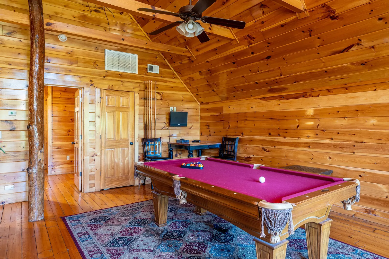 Property image, Interior, of Eagles Nest