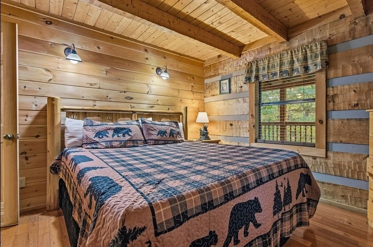 Black Bear Hideaway