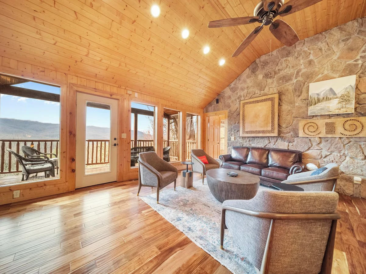 Property image, Interior, of Eden's View