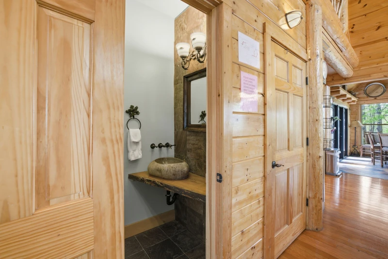 Pine Cone Cabin