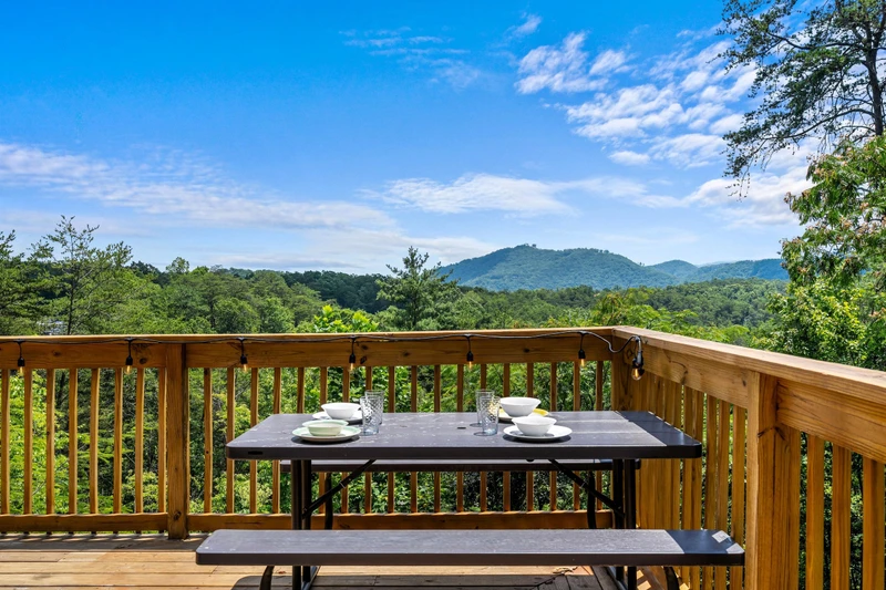 Panaromic Smoky Bliss